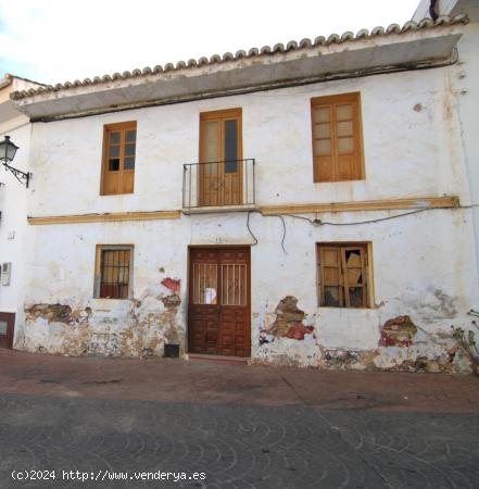  CASA DE PUEBLO EN GUARO A REFORMAR - MALAGA 