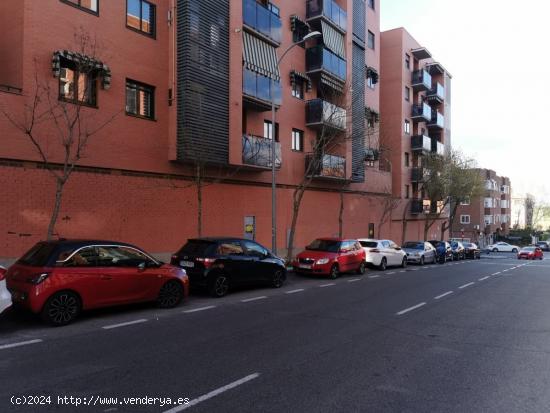  Local comercial en venta en calle Nardos de Alcorcon - MADRID 