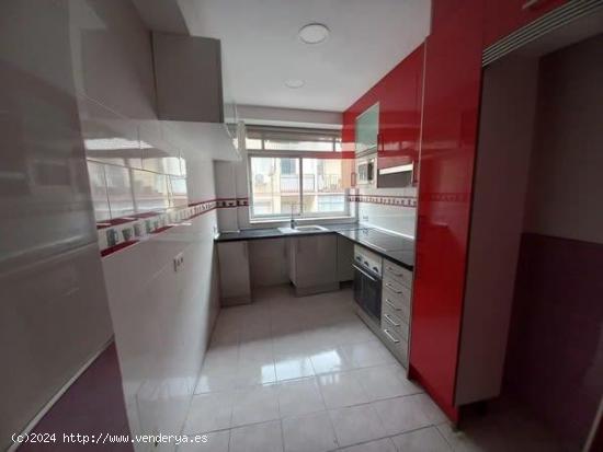 Piso en venta en Calle Guindales, 2º, 28921, Alcorcon (Madrid) - MADRID