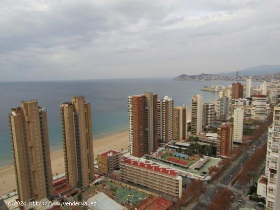 Apartamento en Avda. Mediterraneo de Playa Levante, segunda linea playa www.inmobiliarialesdunes.com