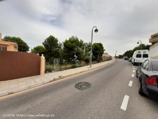  Ocasión, parcela urbanizable en el Rincón de Loix, Playa Levante Benidorm - ALICANTE 