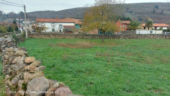 Finca urbana en venta en Arenas de Iguña - CANTABRIA