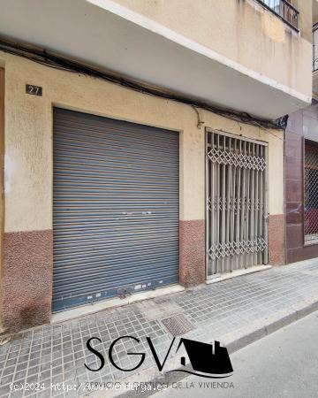 Se Vende Local en la zona del Ayuntamiento - Novelda (Alicante) - ALICANTE