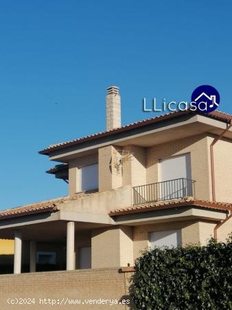 Se Vende en Alcadozo - ALBACETE