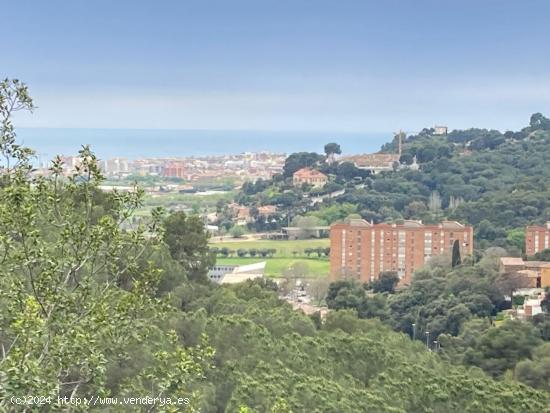  Solar edificable en Santa Susanna - BARCELONA 