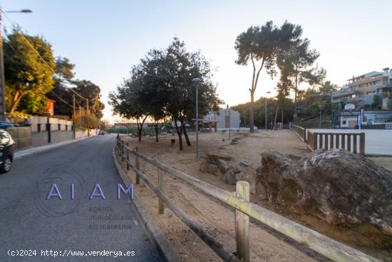  Solar urbano en Santa Susanna - BARCELONA 