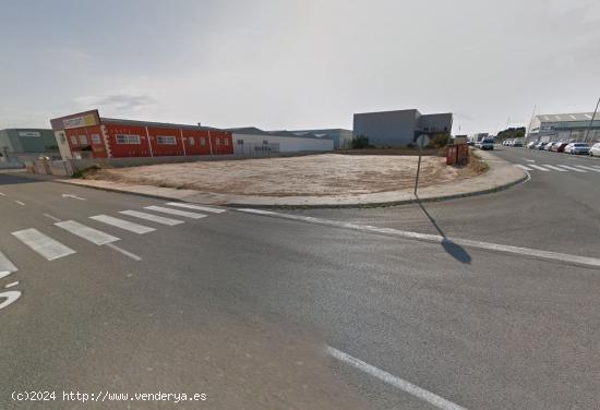 VENTA TERRENO INDUSTRIAL EN LORIGUILLA - VALENCIA