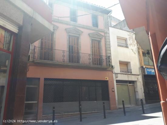 Edificio en venta en Tordera - BARCELONA