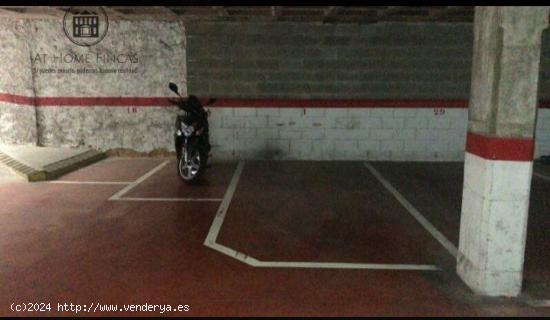 parking en centro de cornella - BARCELONA