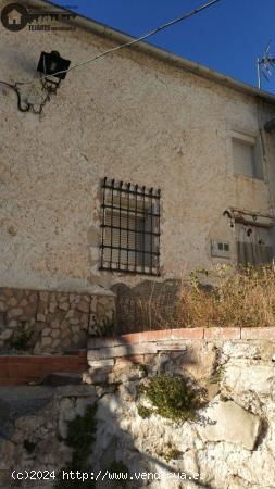 INMOBILIARIA TEJARES VENDE PISO EN EL JARDIN - ALBACETE