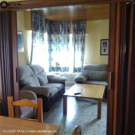 INMOBILIARIA TEJARES 2 VENDE PISO EN BARRIO FRANCISCANOS - ALBACETE