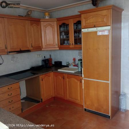 INMOBILIARIA TEJARES VENDE PISO EN LA GINETA - ALBACETE