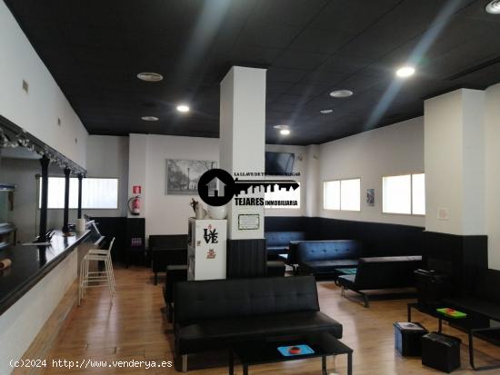  INMOBILIARIA TEJARES ALQUILA EXCELENTE  LOCAL COMERCIAL EN PARQUE SUR - ALBACETE 