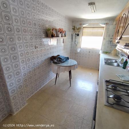 Excelente Piso en venta en Cabra - CORDOBA