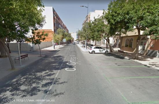 VENTA DE LOCAL EN ORTEGA MELGARES - MURCIA