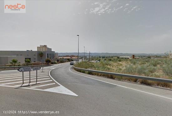 SOLAR USO TERCIARIO EN LA ZONA DEL HOSPITAL - MURCIA