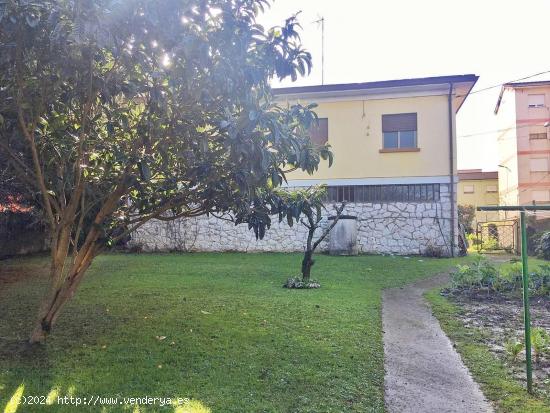 CASA CON ENCANTO Y GARAAJE PARA 4 COCHES  EN ASTILLERO - CANTABRIA