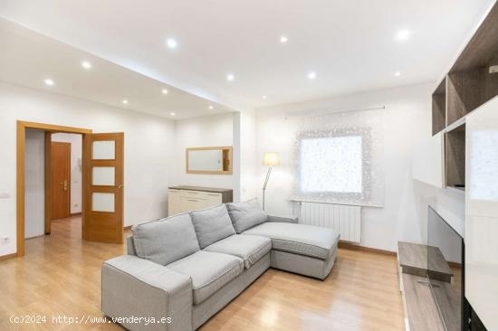 Apartamento moderno equipado en Poblenou - BARCELONA