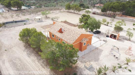 MAGNIFICA CASA CON TERRENO EN LA TRANQUILIDAD DEL CAMPO EN LEIVA, MAZARRON - MURCIA