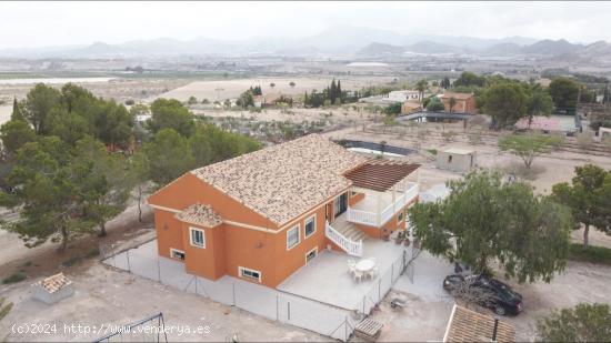 MAGNIFICA CASA CON TERRENO EN LA TRANQUILIDAD DEL CAMPO EN LEIVA, MAZARRON - MURCIA