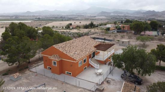 MAGNIFICA CASA CON TERRENO EN LA TRANQUILIDAD DEL CAMPO EN LEIVA, MAZARRON - MURCIA