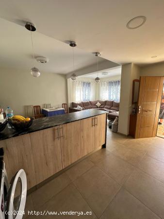 Se vende chalet en Calicanto, Godelleta, Valencia - VALENCIA