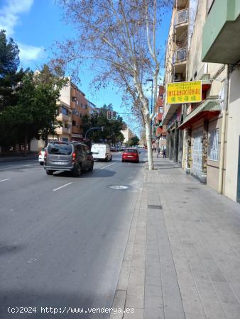 LOCAL COMERCIAL DE 400 M2 EN LA FLORIDA - ALICANTE