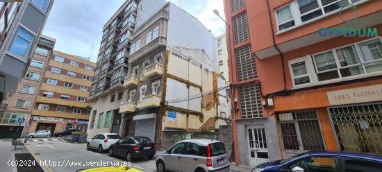 Solar en Rua Santander, Os Mallos, A Coruña - A CORUÑA