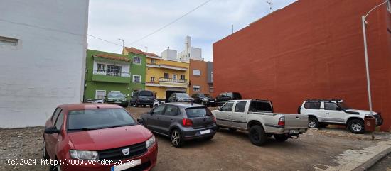 Fantástico terreno urbano en La Gallega - SANTA CRUZ DE TENERIFE