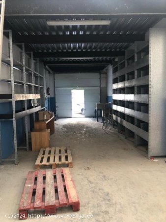 Nave industrial en venta  en Puigcerdà - Girona