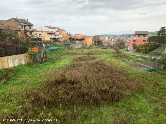 Suelo urbano en venta  en Roda de Ter - Barcelona