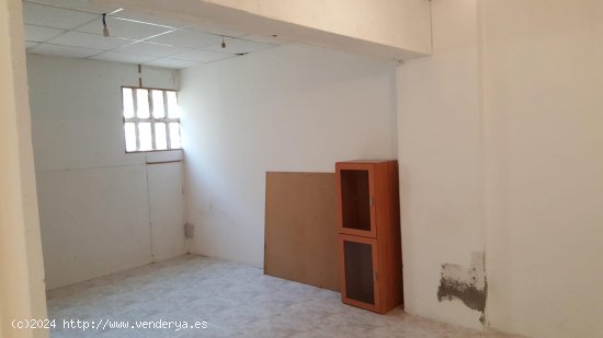  Local comercial en venta  en Esparreguera - Barcelona 