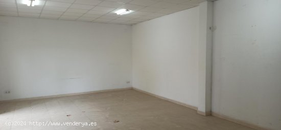  Local comercial en venta  en Esparreguera - Barcelona 