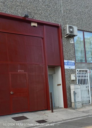 Nave industrial en venta  en Olesa de Montserrat - Barcelona