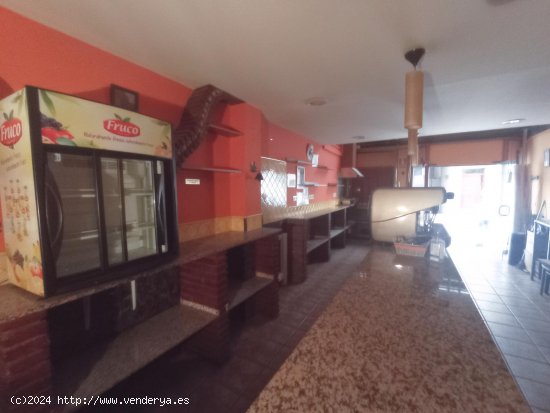 Local comercial en venta  en Cornellà de Llobregat - Barcelona