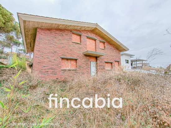 Chalet / Torre en venta  en Sils - Girona