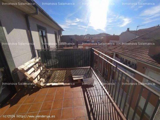 Salamanca ( Barrio Blanco ); ÁTICO 2d, 1wc. 650€ - Salamanca