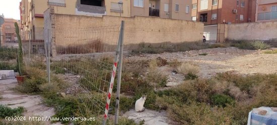 SE VENDE Terreno urbano en Venta en Los Molinos - Almería