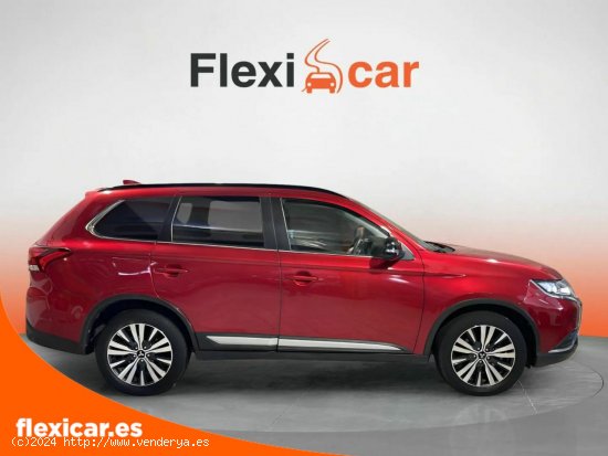 Mitsubishi Outlander 200 MPI Motion CVT 2WD 5 Plazas - Gavá