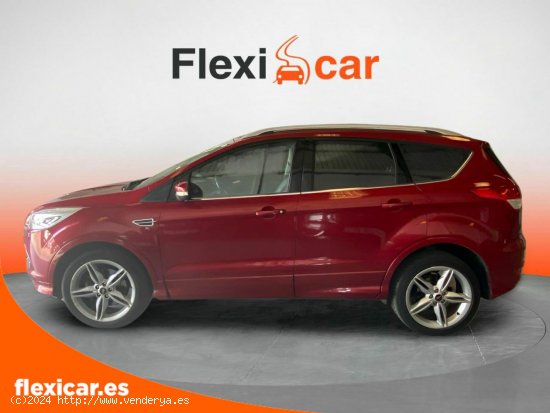 Ford Kuga 2.0 TDCi 180 4x4 Titanium Powershift - Huércal de Almería