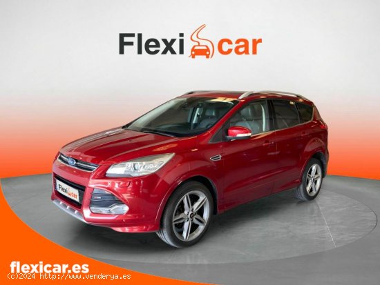 Ford Kuga 2.0 TDCi 180 4x4 Titanium Powershift - Huércal de Almería