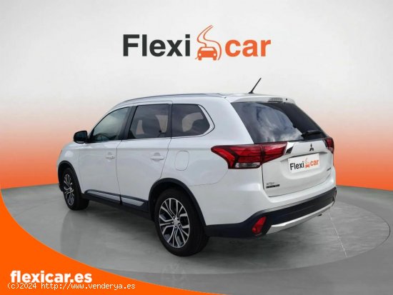 Mitsubishi Outlander 220 DI-D Motion 2WD 5 Plazas - Vizcaya