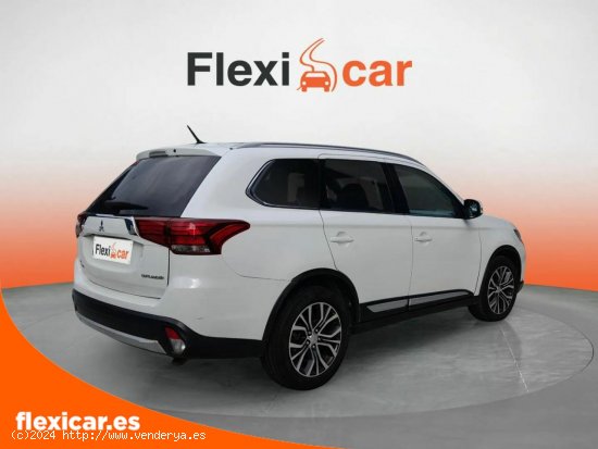 Mitsubishi Outlander 220 DI-D Motion 2WD 5 Plazas - Vizcaya