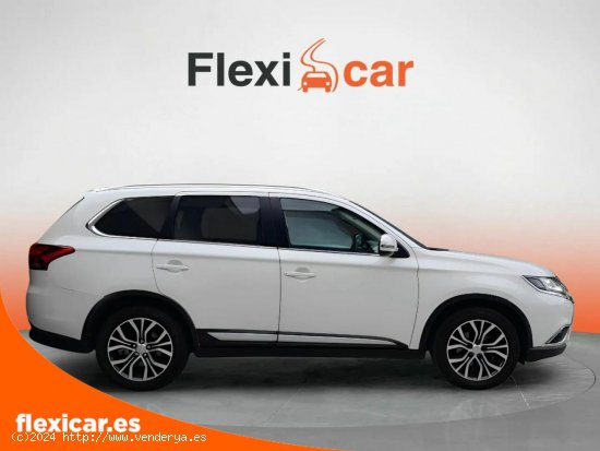 Mitsubishi Outlander 220 DI-D Motion 2WD 5 Plazas - Vizcaya