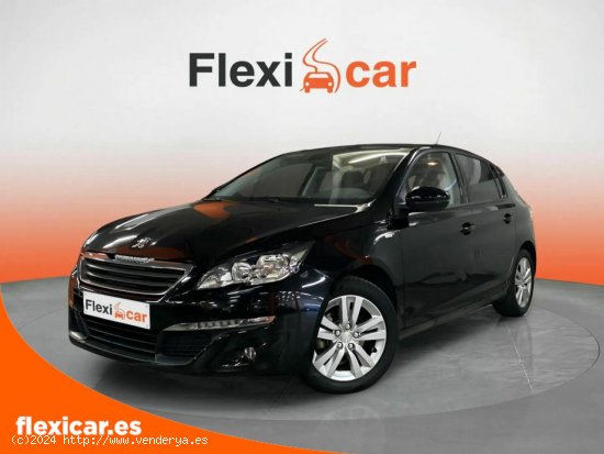 Peugeot 308 5p Style 1.2 PureTech 130 S&S - Finestrat