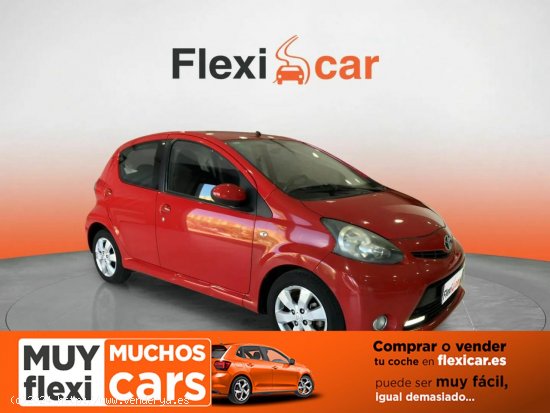  Toyota Aygo 1.0 70 x-cite - 5 P (2015) - Sevilla 