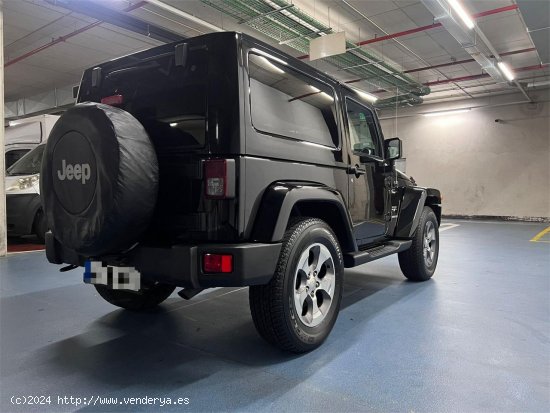 Jeep Wrangler 2.8 CRD Sahara Auto - Barcelona