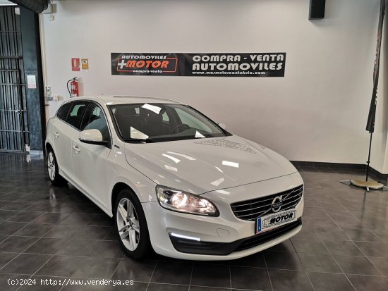 Volvo V60  2.4 D5 Twin AWD Momentum Auto - Torrelavega