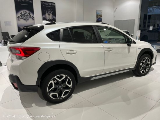 Subaru XV 2.0i Hybrid CVT 150cv SPORT PLUS - Badalona