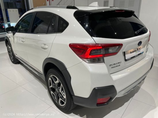 Subaru XV 2.0i Hybrid CVT 150cv SPORT PLUS - Badalona